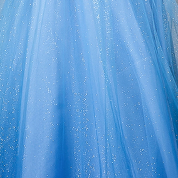 Prom dress - Picture 3 of 8